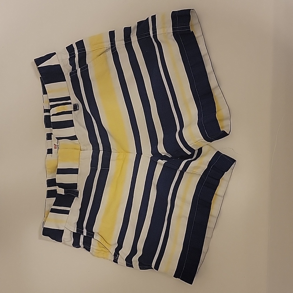 Vineyard Vines Linen Blend Striped Shorts / Size 2